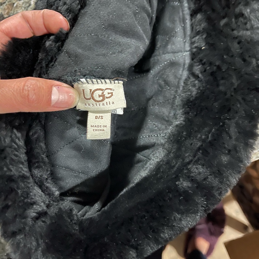 Ugg Hat - image 5